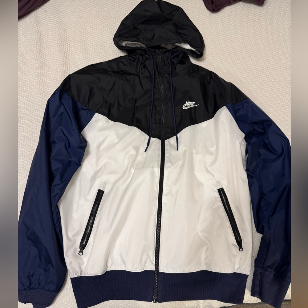 Nike windbreaker